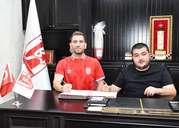 TRANSFERLERİN ORTAK NOKTASI İSE ÜÇ FUTBOLCUNUN DA “FURKAN” İSMİNİ TAŞIMASI OLDU FURKAN ÇİL