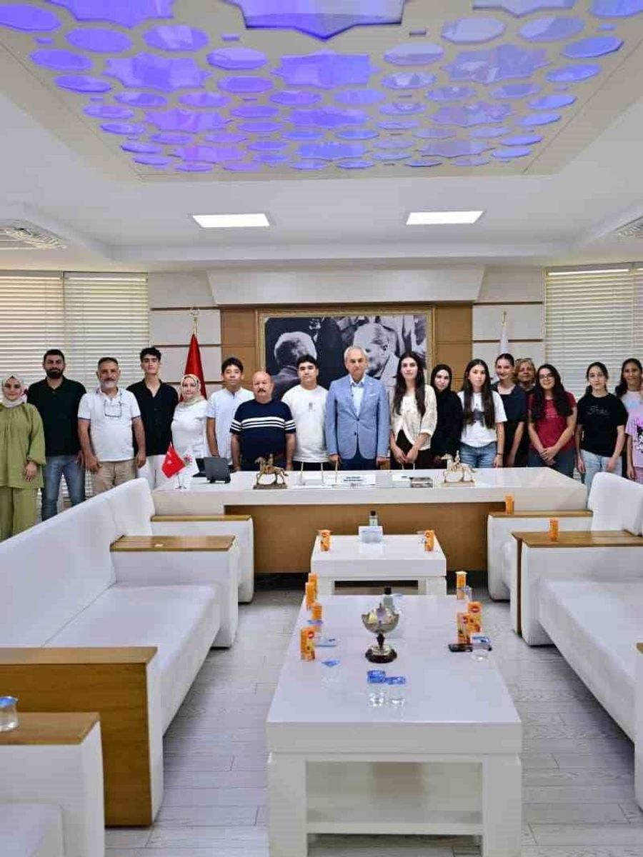 Kepez’in eğitim kurslarından LGS ve YKS başarısı