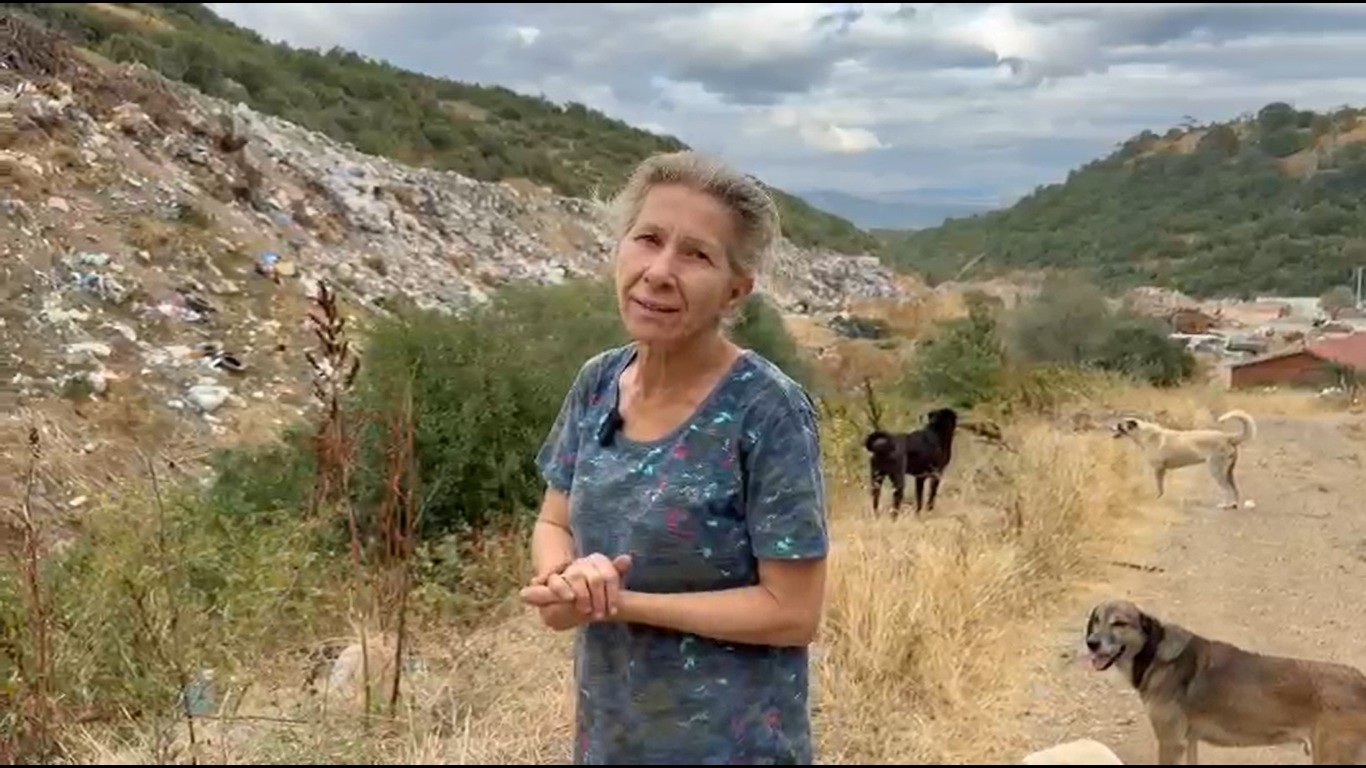 SİMAV'DA YILLARDIR KULLANILAN ÇÖPLÜK GENİŞLİYOR, ÇEVRE KİRLİLİĞİ VE YANGIN ENDİŞESİ