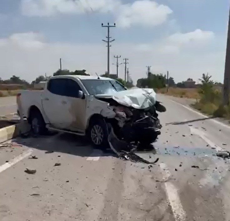 AKSARAY’DA TRAKTÖR İLE PİKABIN ÇARPIŞMASI SONUCU MEYDANA GELEN TRAFİK KAZASINDA 2 KİŞİ YARALANDI.