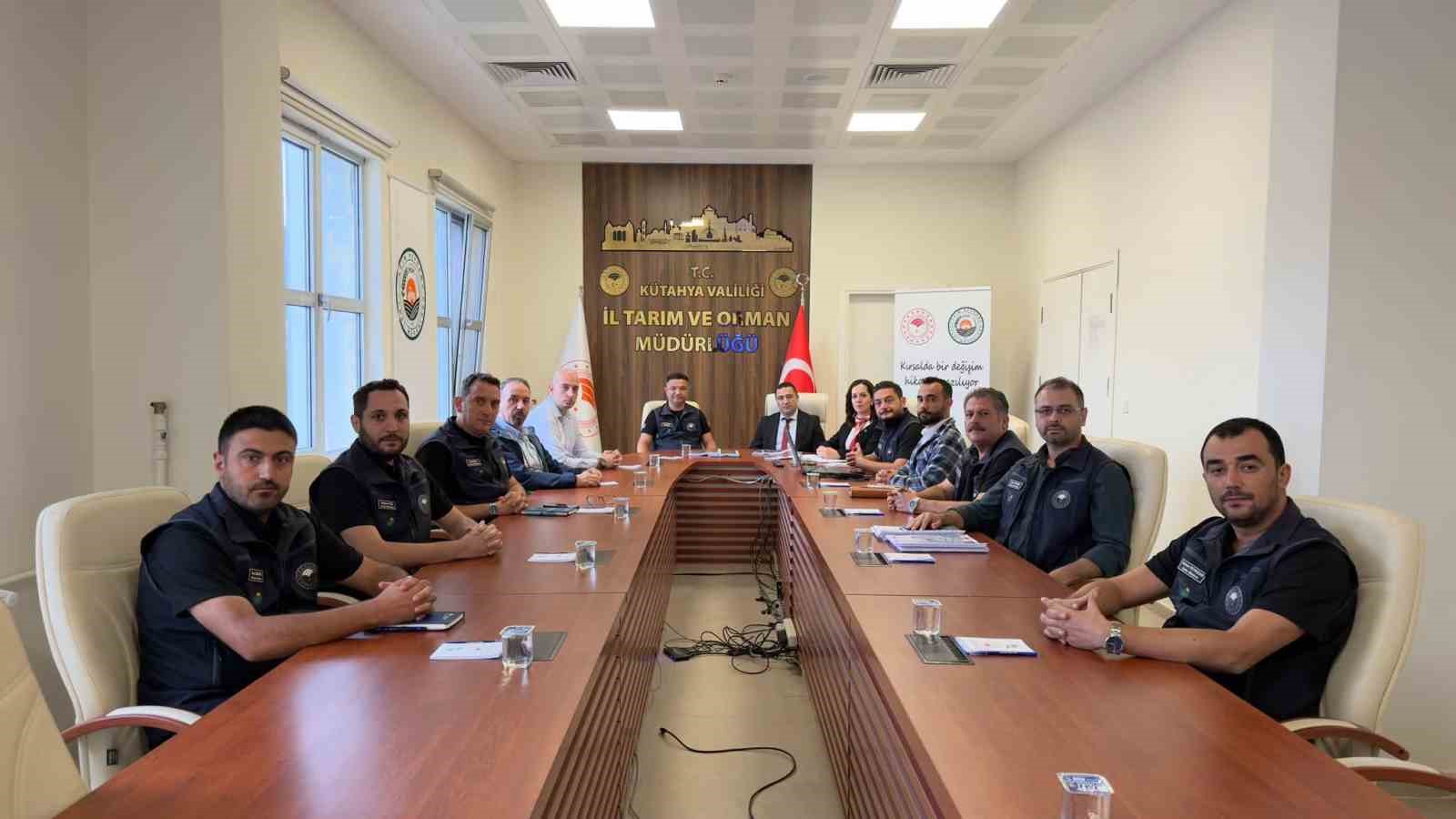 KÜTAHYA’DA KIRSAL KALKINMA MASAYA YATIRILDI: 7 İLÇE VE 157 KÖY İÇİN YENİ HEDEFLER