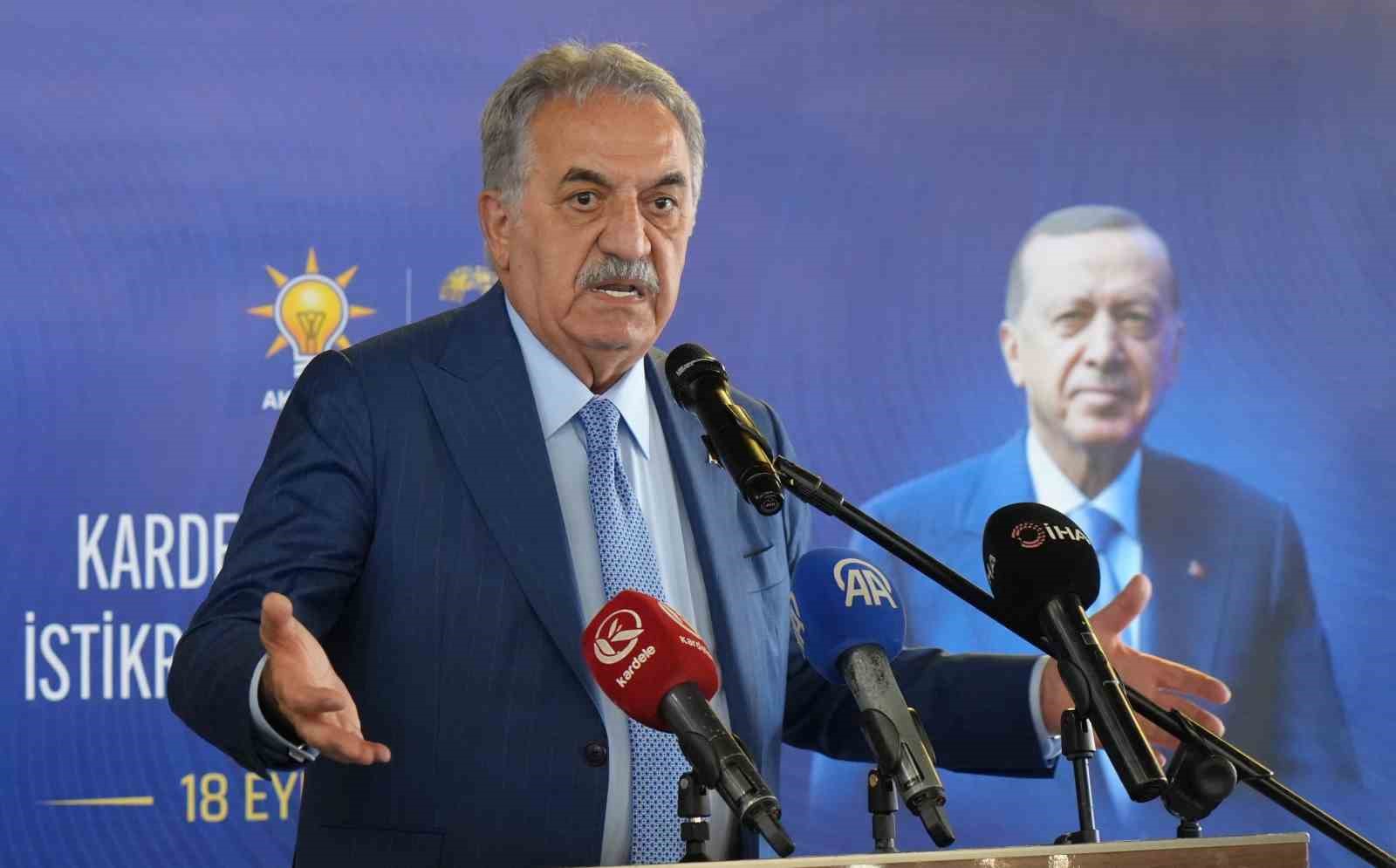 AK PARTİ GENEL BAŞKAN YARDIMCISI VE SİYASİ VE HUKUKİ İŞLER BAŞKANI HAYATİ YAZICI'NIN KONUŞMASI
