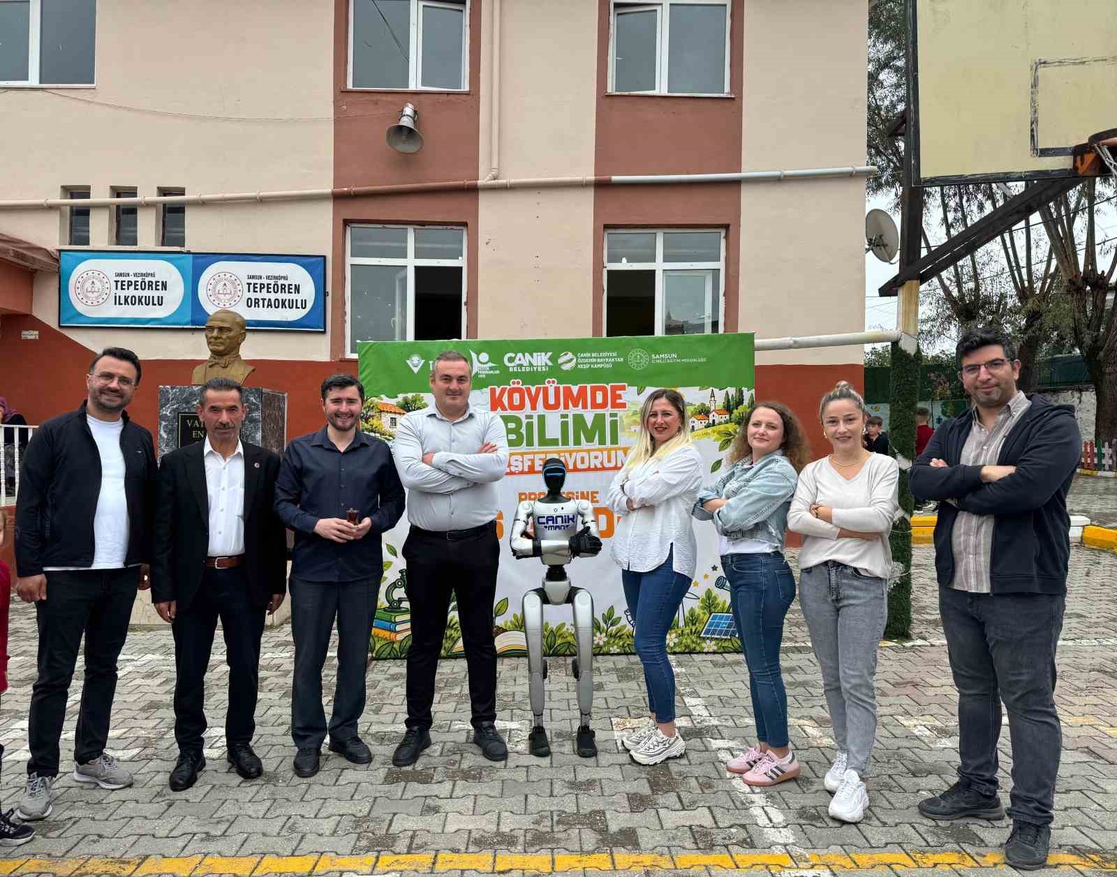 TÜBİTAK 4009 KÖY OKULLARINA DESTEK PROGRAMI KAPSAMINDA TEPEÖREN İLK VE ORTAOKULUNUN EV SAHİPLİĞİNDE BİLİM VE TEKNOLOJİ ETKİNLİKLERİ DÜZENLENDİ.