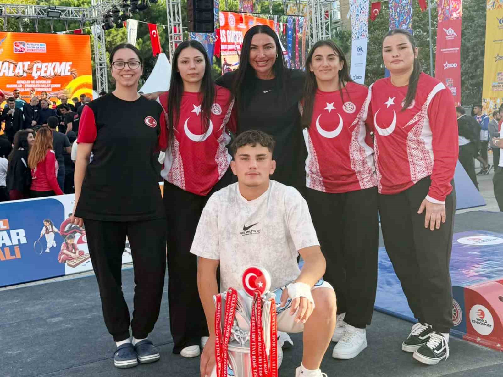 09-10 EYLÜL 2026 TARİHLERİNDE İSTANBUL SULTANGAZİ ETKİNLİK ALANI'NDA GERÇEKLEŞTİRİLEN YILDIZ VE GENÇ KIZLAR İLE ERKEKLER MAS GÜREŞİ TÜRKİYE ŞAMPİYONASI'NDA SAMSUNLU SPORCULAR BAŞARILI SONUÇLAR ELDE ETTİ.
