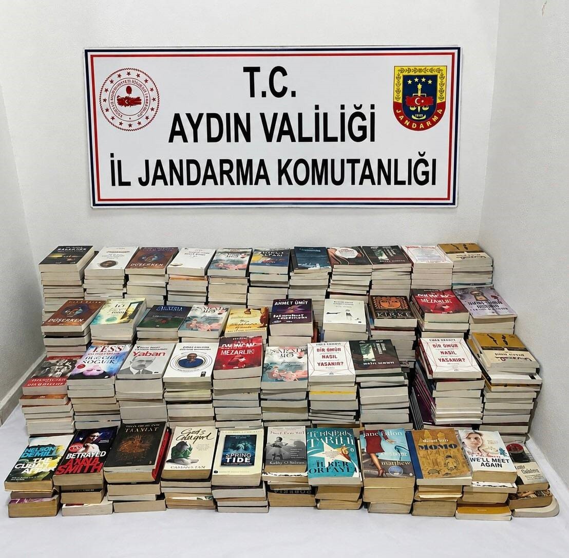 GÜZELÇAMLI’DA 658 ADET BANDROLSÜZ KİTAP ELE GEÇİRİLDİ