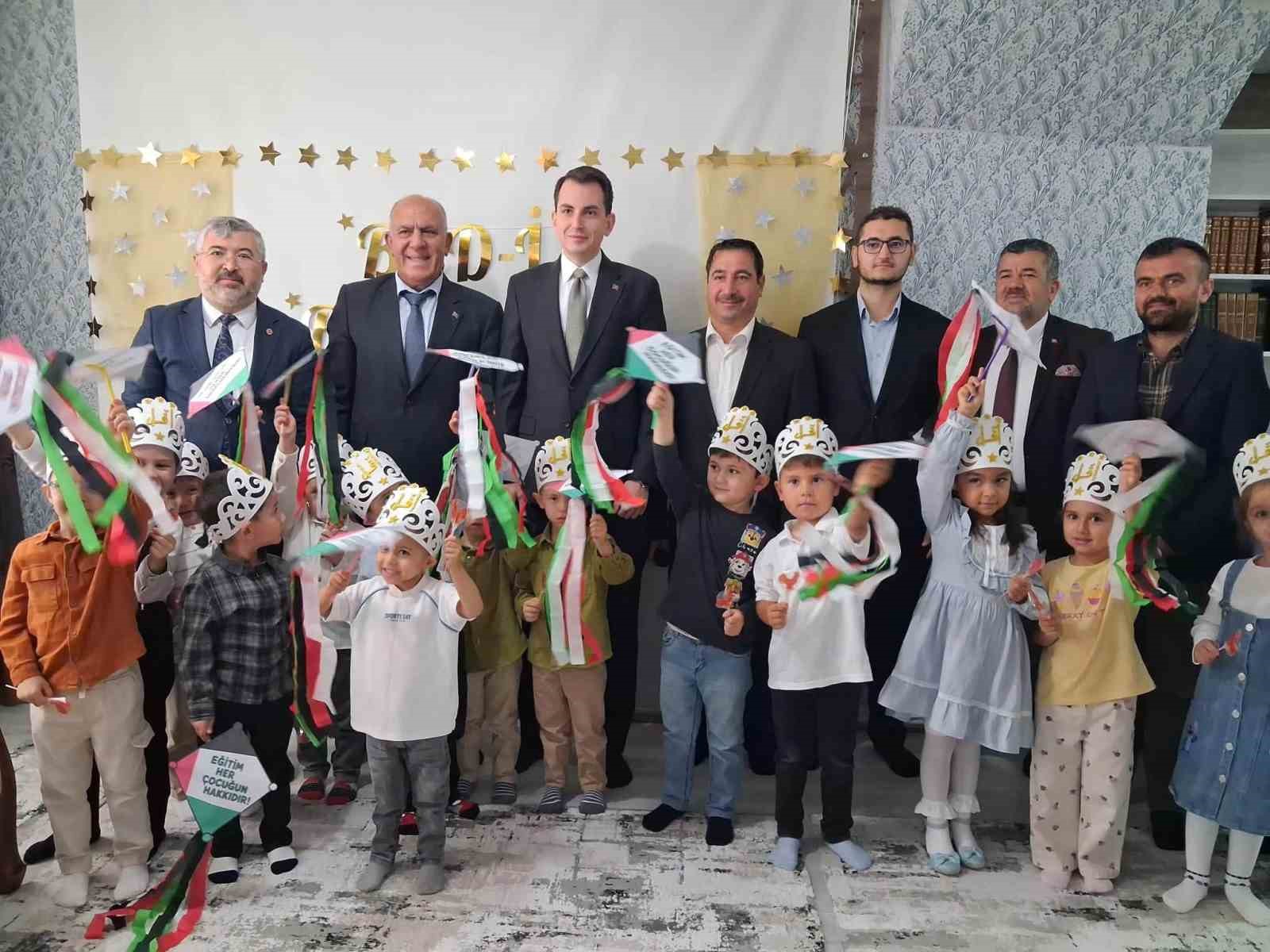 HİSARCIK’TA MİNİK ÖĞRENCİLER İÇİN "BED-İ BESMELE" PROGRAMI
