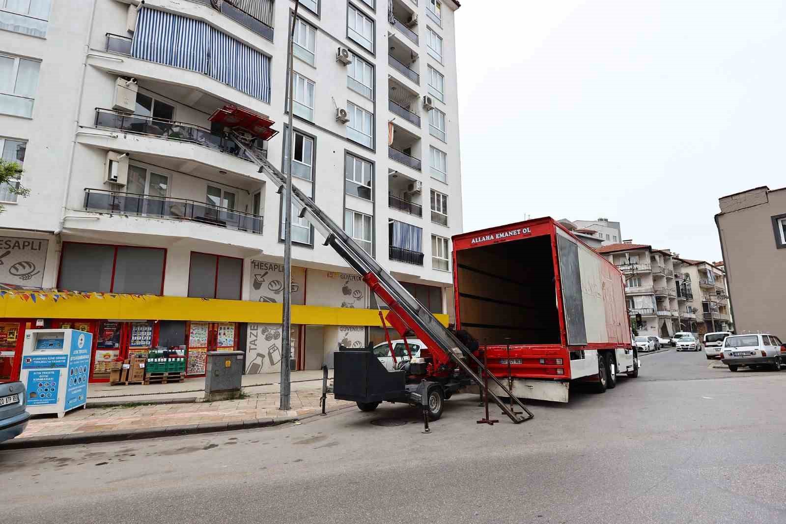 DENİZLİ BÜYÜKŞEHİR’DEN TAŞINMA DESTEĞİ: ÖDEMELER HESAPLARA YATIRILDI