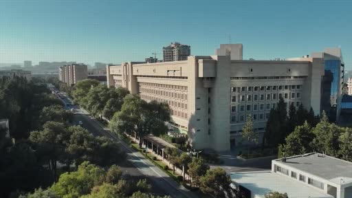 Azerbaycan Devlet Güvenlik Servisi (DTX), Azerbaycan'da kamu ve din görevlilerine yönelik suikast düzenlemeye hazırlanan suç örgütüne yönelik 5 ülkede eş zamanlı düzenlenen operasyonlarda örgütün 10 üyesinin tutuklandığını açıkladı.