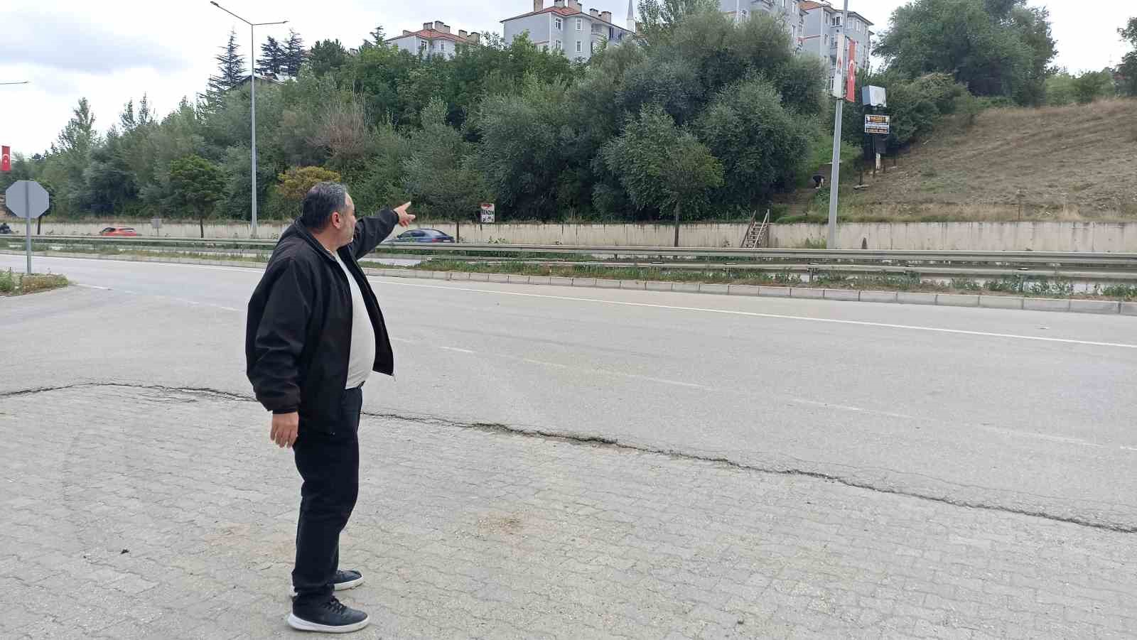 HAVZALI MUHTAR ÜST GEÇİT