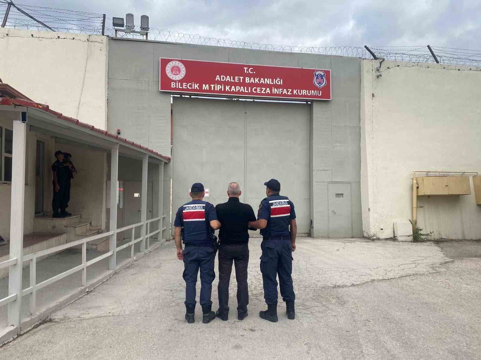 BİLECİK'TE 3 YIL 15 AY HAPİS CEZASI BULUNAN ŞAHIS YAKALANDI