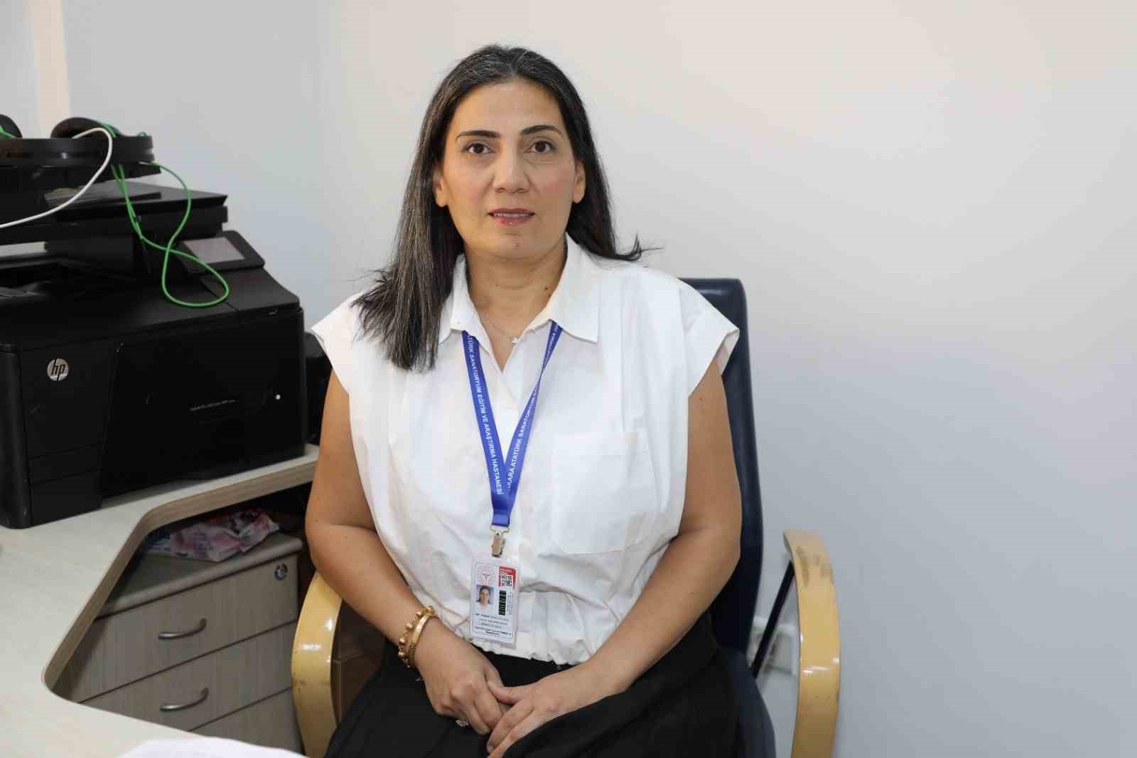 ANKARA ATATÜRK SANATORYUM EĞİTİM VE ARAŞTIRMA HASTANESİ ÇOCUK ENDOKRİNOLOJİ KLİNİĞİ BÖLÜM BAŞKANI PROF. DR. AYŞE DERYA BULUŞ