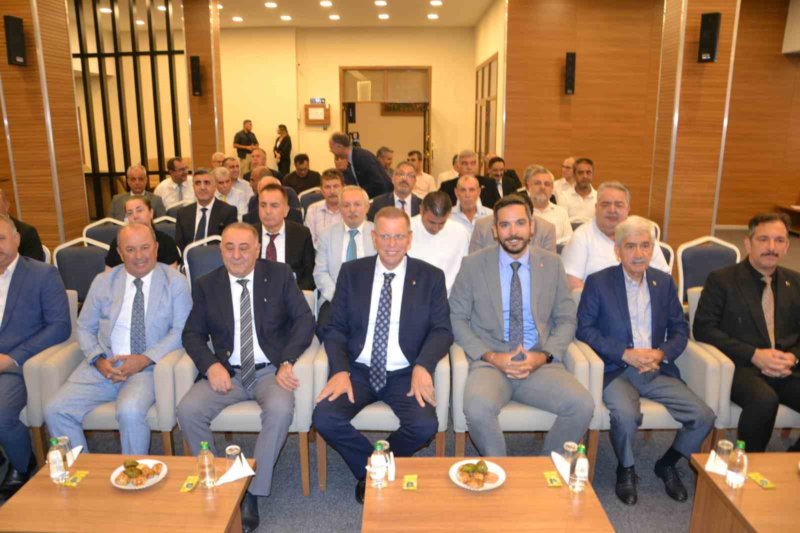 MANİSA TİCARET BORSASI TARAFINDAN 2026-2027 EĞİTİM ÖĞRETİM YILI DOLAYISIYLA 450 ÖĞRENCİYE EĞİTİM DESTEĞİ SAĞLANDI.