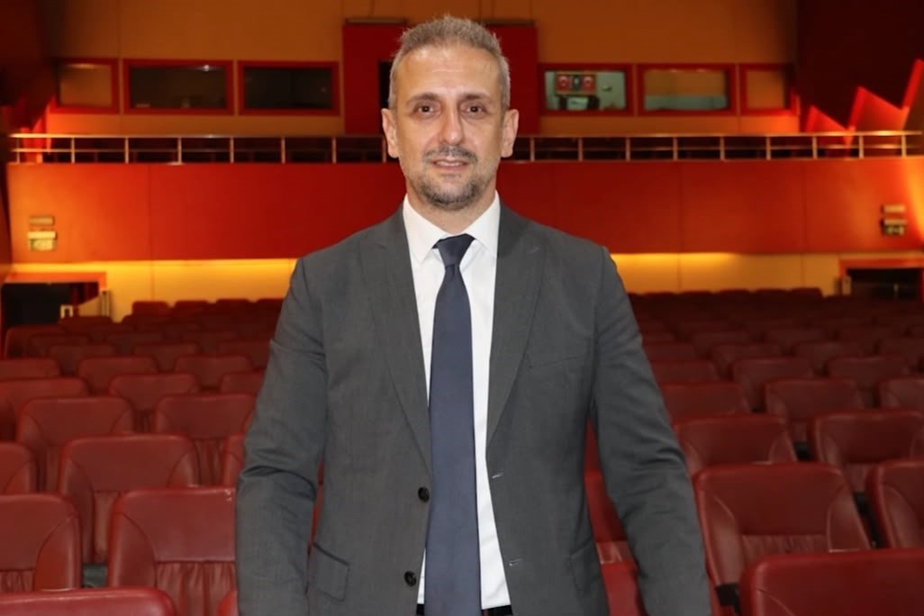DEVLET TİYATROLARI’NIN BAŞARILI SANATÇILARINDAN SEZAİ YILMAZ, ANKARA DEVLET TİYATROSU MÜDÜRLÜĞÜ GÖREVİNE GETİRİLDİ.