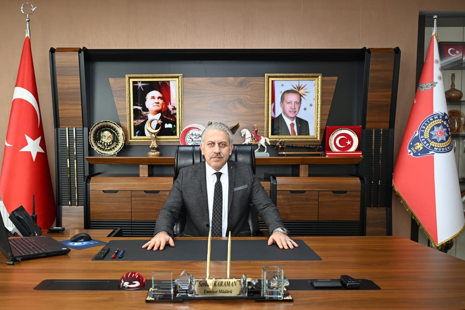 BALIKESİR İL EMNİYET MÜDÜRLÜĞÜ GÖREVİNE SERKAN KARAMAN ATANDI