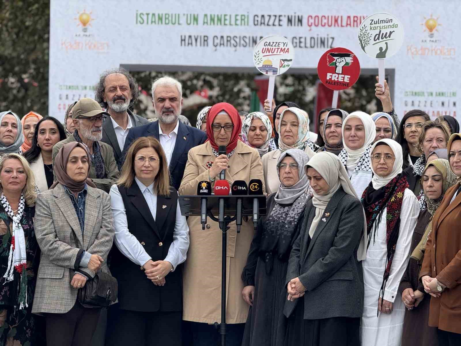 İL KADIN KOLLARI BAŞKANI SALİHA DEMİRER, AÇIKLAMALARDA BULUNDU.