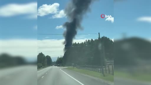 ABD’nin Michigan eyaletinde ABD ordusuna ait bir F-16 tipi savaş uçağının düştüğü, pilotun fırlatma koltuğunu kullanarak kurtulduğu bildirildi.