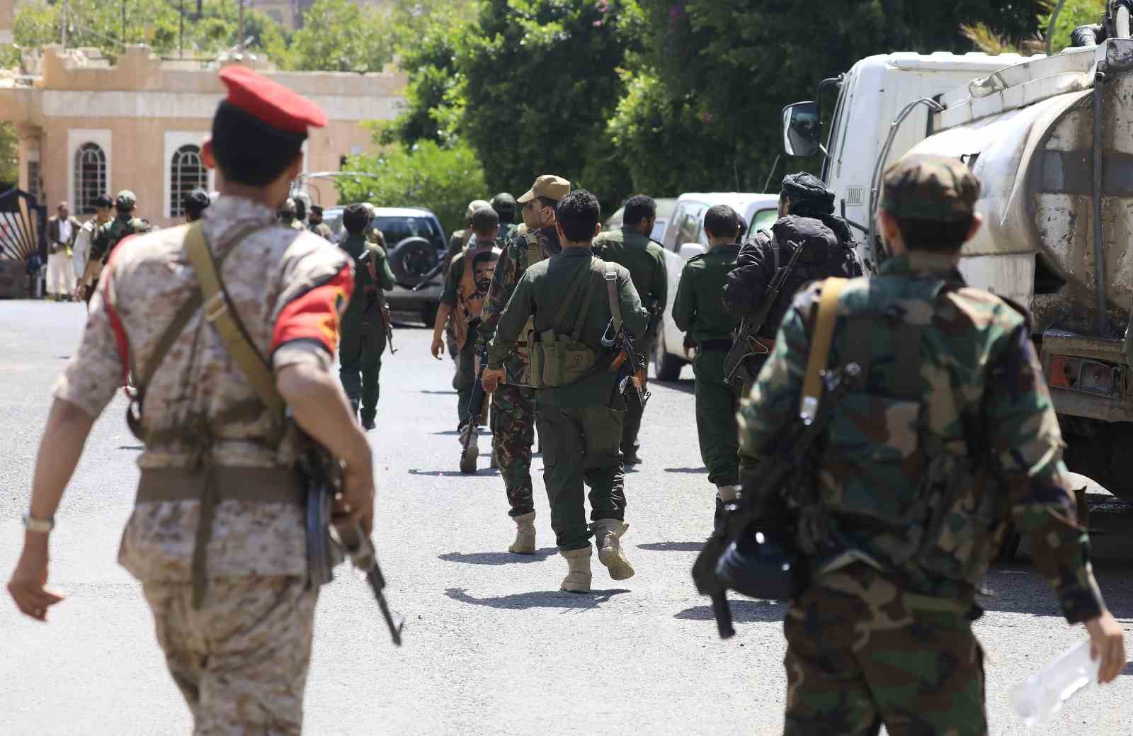 REUTERS HABER AJANSININ ÖZEL HABERİNE GÖRE ÇİN, SUUDİ ARABİSTAN'IN YAPTIĞI ÇAĞRI ÜZERİNE İRAN'DAN YEMEN'DEKİ HUSİ MİLİSLERİNİN KONTROL ALTINA ALINMASINA YARDIMCI OLMASINI İSTEDİ.