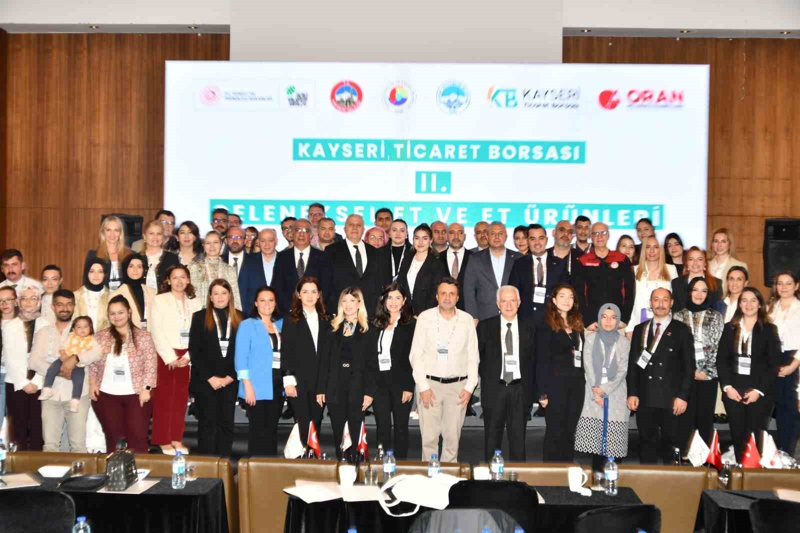 KAYSERİ TİCARET BORSASI’NIN (KTB) DÜZENLEDİĞİ II. GELENEKSEL ET VE ET ÜRÜNLERİ ÇALIŞTAYI’NDA KAMU, AKADEMİ VE SEKTÖR TEMSİLCİLERİYLE ELE ALINAN MEVZUAT BAŞLIKLARI, TARIM VE ORMAN BAKANLIĞI TARAFINDAN AÇIKLANAN YENİ DÜZENLEMELERLE KARŞILIK BULDU.