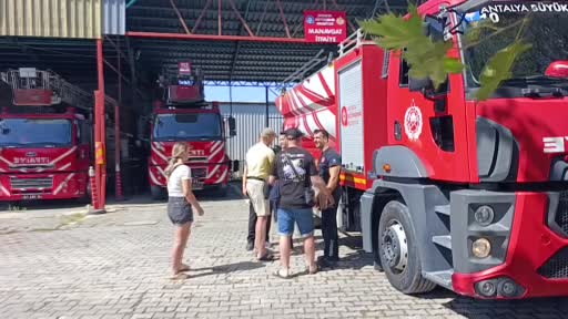 Türkiye aşığı Alman itfaiyeci, Türk meslektaşlarının yanına uğramadan ülkesine dönmüyor