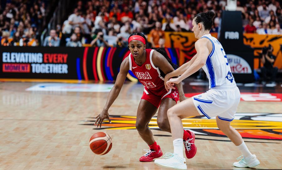 FIBA Dünya Kupası'nda ABD, İtalya'yı zor da olsa yendi