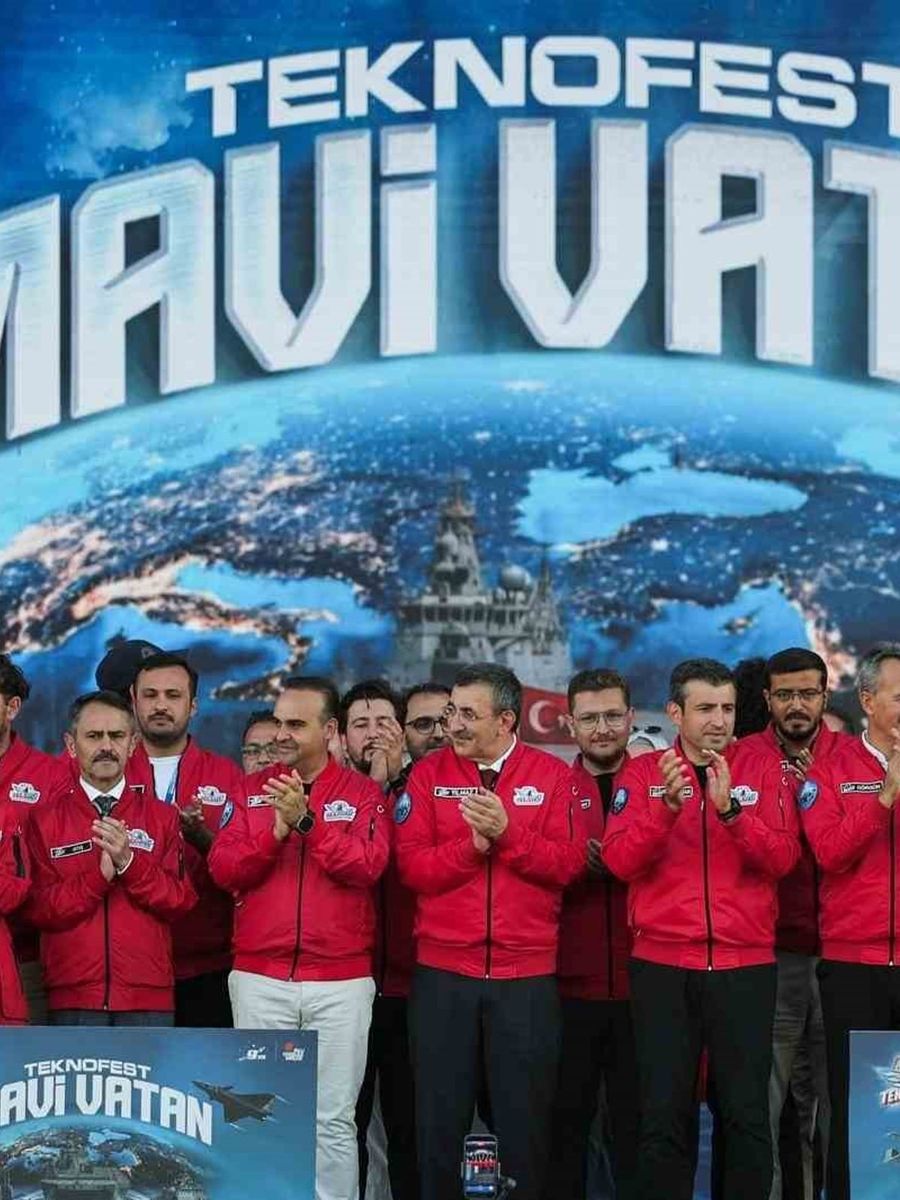 Cumhurbaşkanı Yardımcısı Yılmaz: "Mavi Vatan’daki haklarımızı tavizsiz bir şekilde koruyacağız"