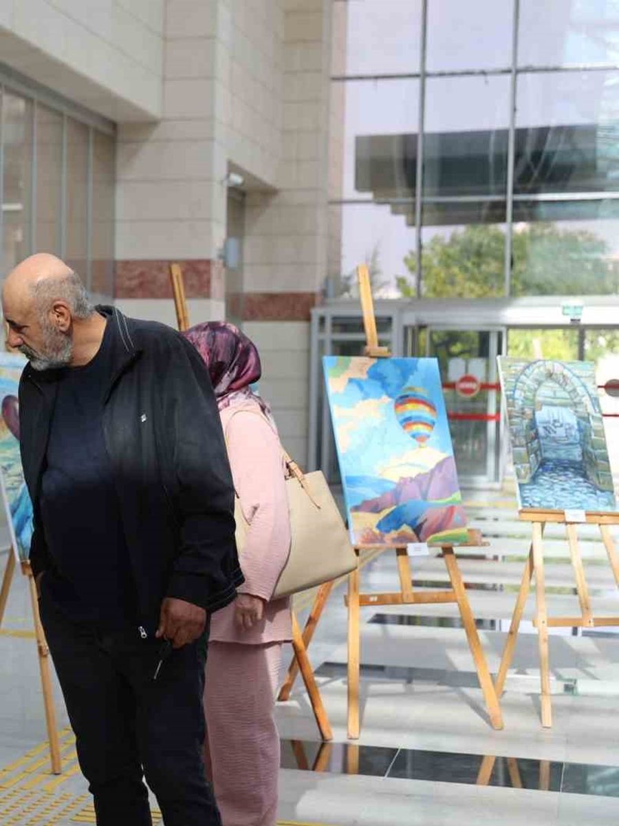 Türk dünyasının ortak tuvali Kapadokya’da renk buldu
