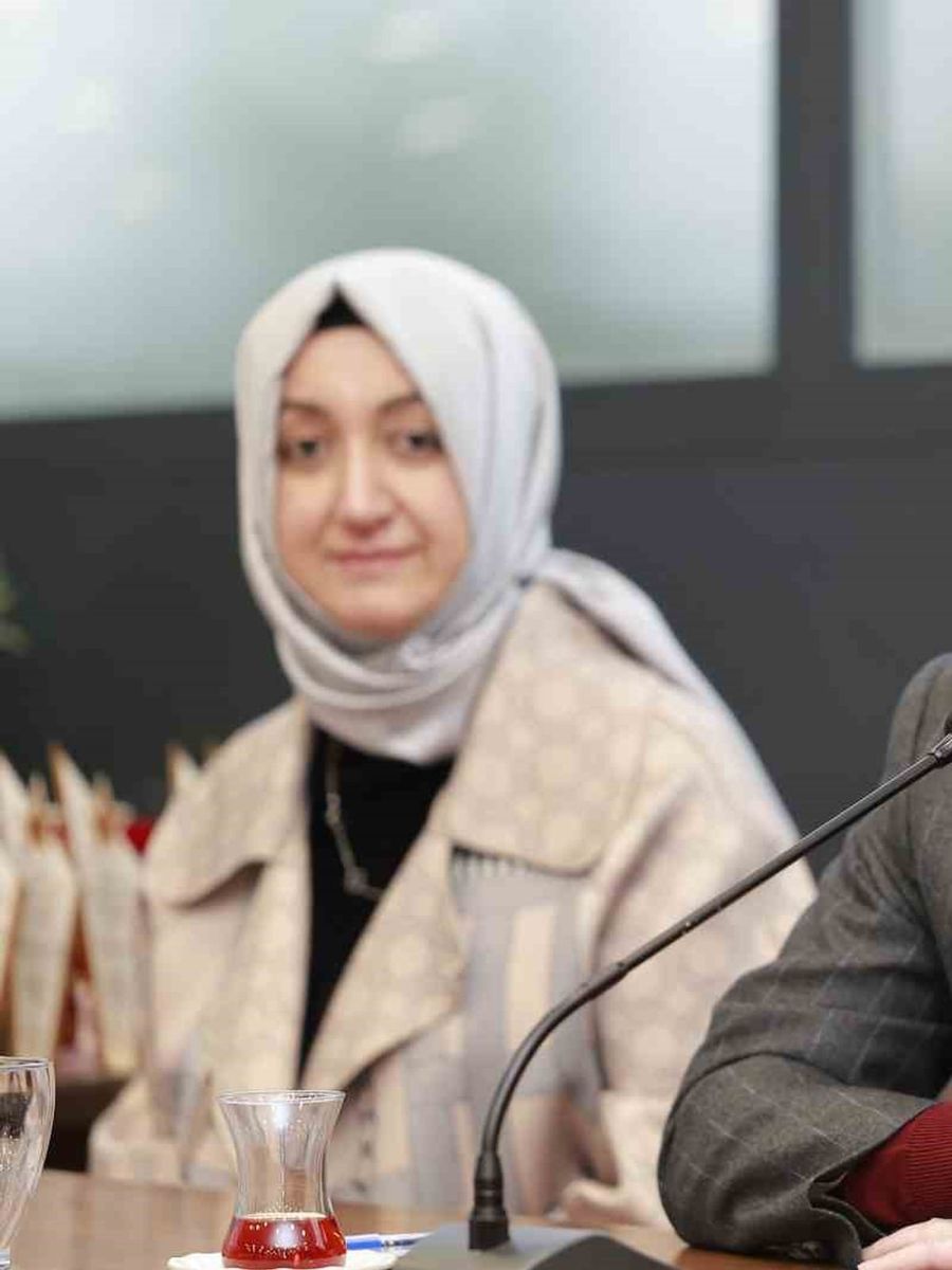 Sultanbeyli’de üniversiteli gençlere müjde