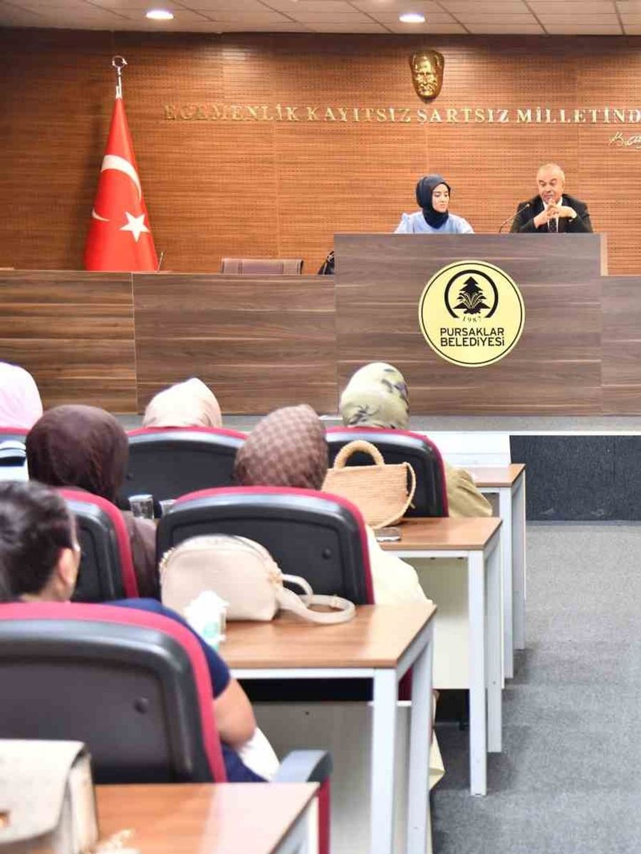 Nezaket Okulları öğretmenleri, eğitimle güçleniyor