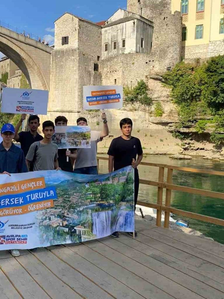 Okul birincileri Bosna Hersek gezisinde