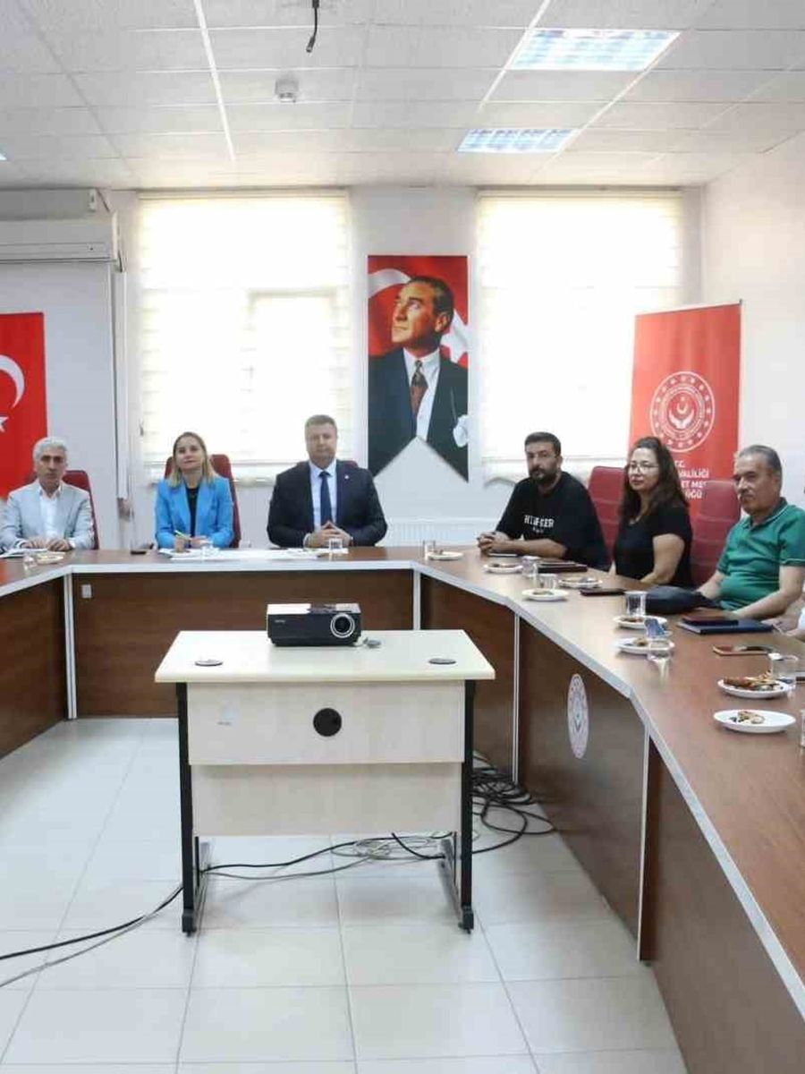 Elazığ’da otizm alanındaki çalışmalar değerlendirildi