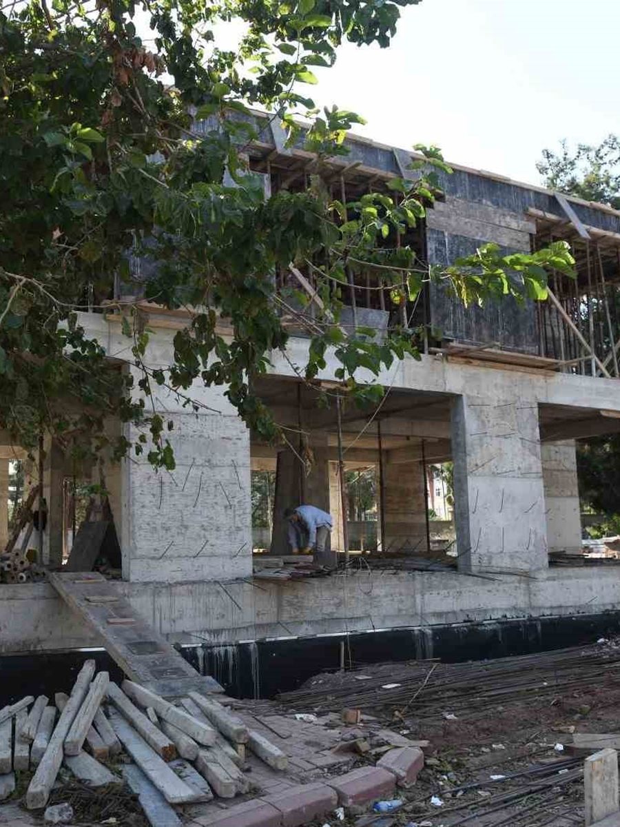 Osmaniye’de Mezarlıklar Müdürlüğü’ne modern hizmet binası