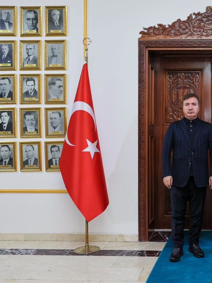 ERZİNCAN VALİSİ HAMZA AYDOĞDU, İL GÖÇ İDARESİ MÜDÜRLÜĞÜNE ATANAN BUMİNHAN EMEÇ’İ KABUL ETTİ