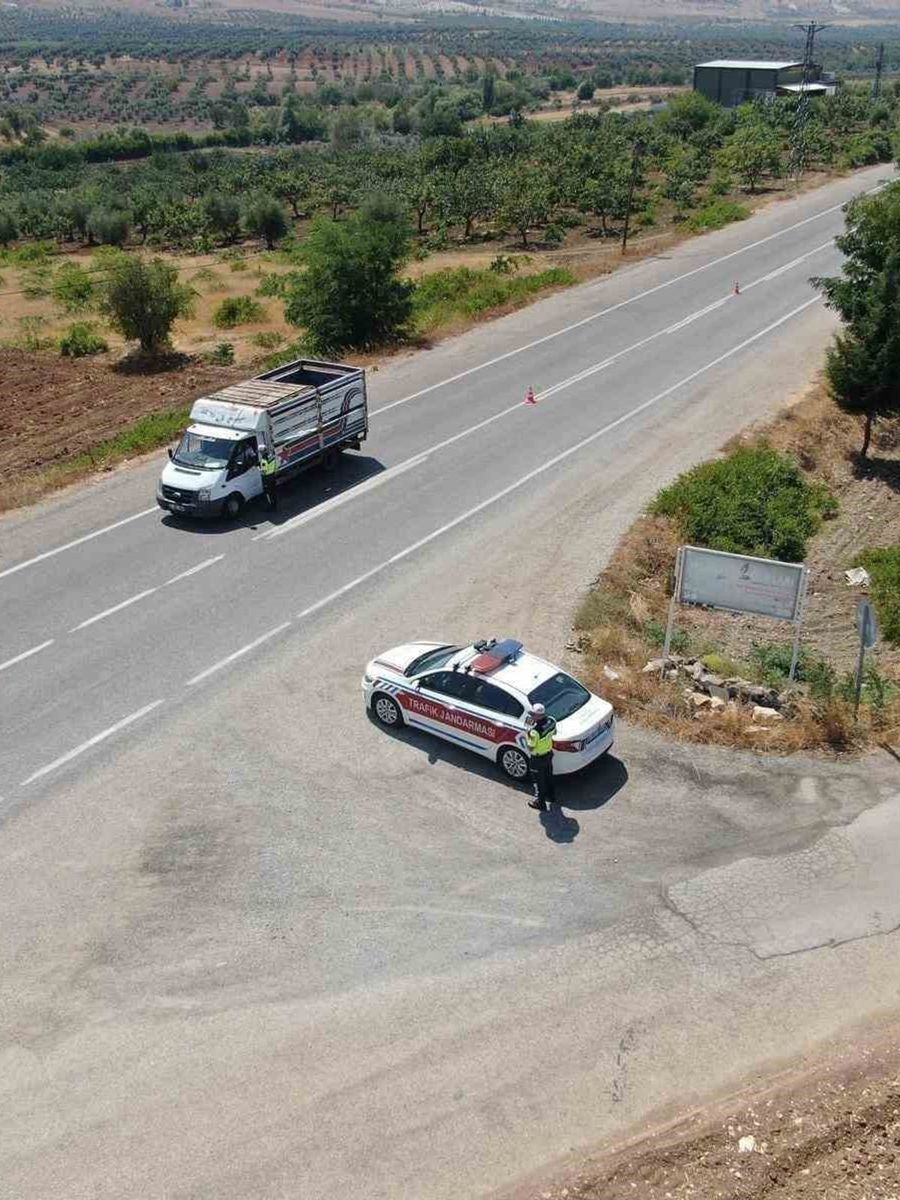 Kilis’te trafik güvenliği için dron ile denetimi gerçekleşti