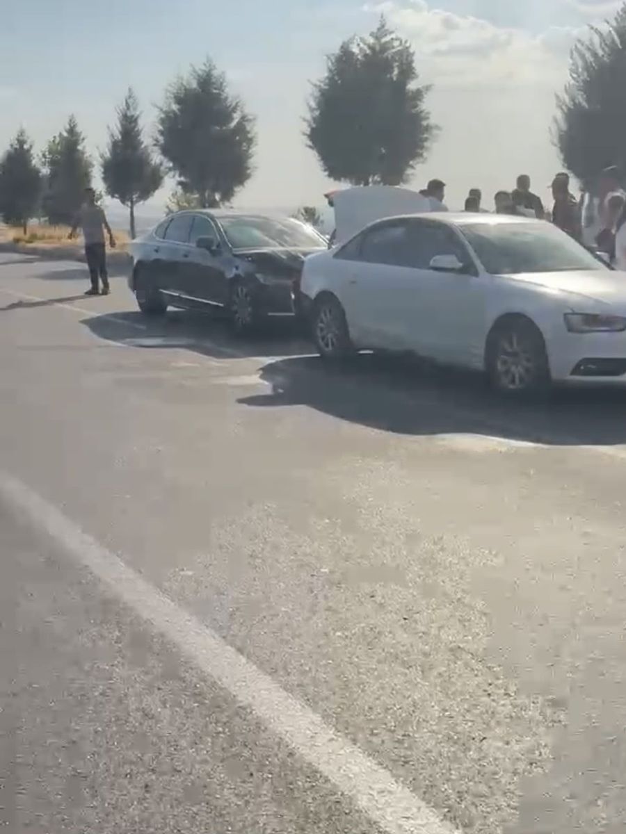 Batman’da iki otomobil çarpıştı: 4 yaralı