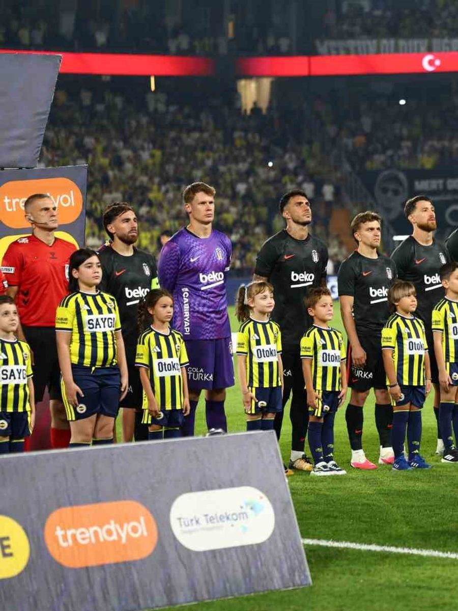 Vincenzo Italiano’dan derbide tek değişiklik