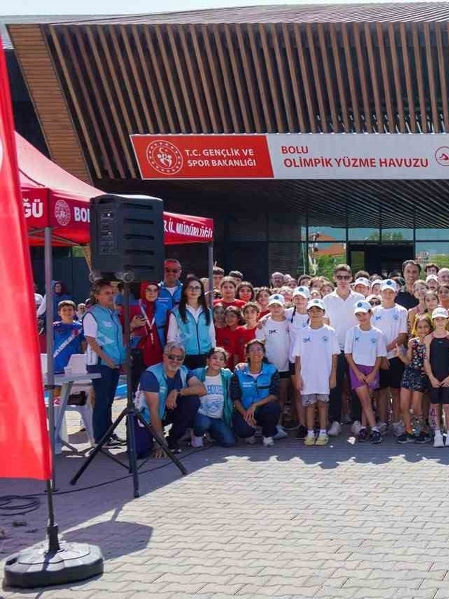 Bolu’da triatlon heyecanı: 155 sporcu kıyasıya yarıştı