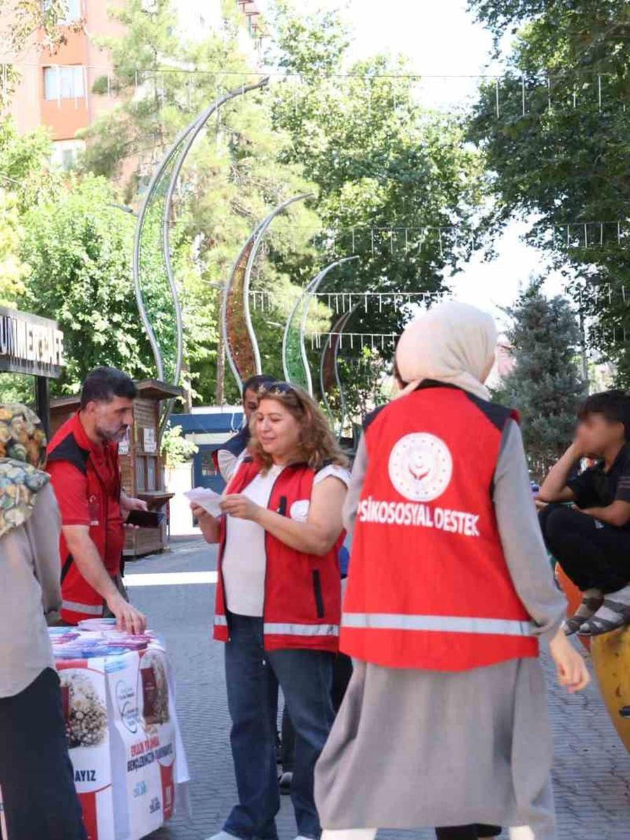 Diyarbakır’da ‘Mobil Sosyal Hizmet Merkezi’ aracıyla 10 bin kişiye rehberlik hizmeti verildi