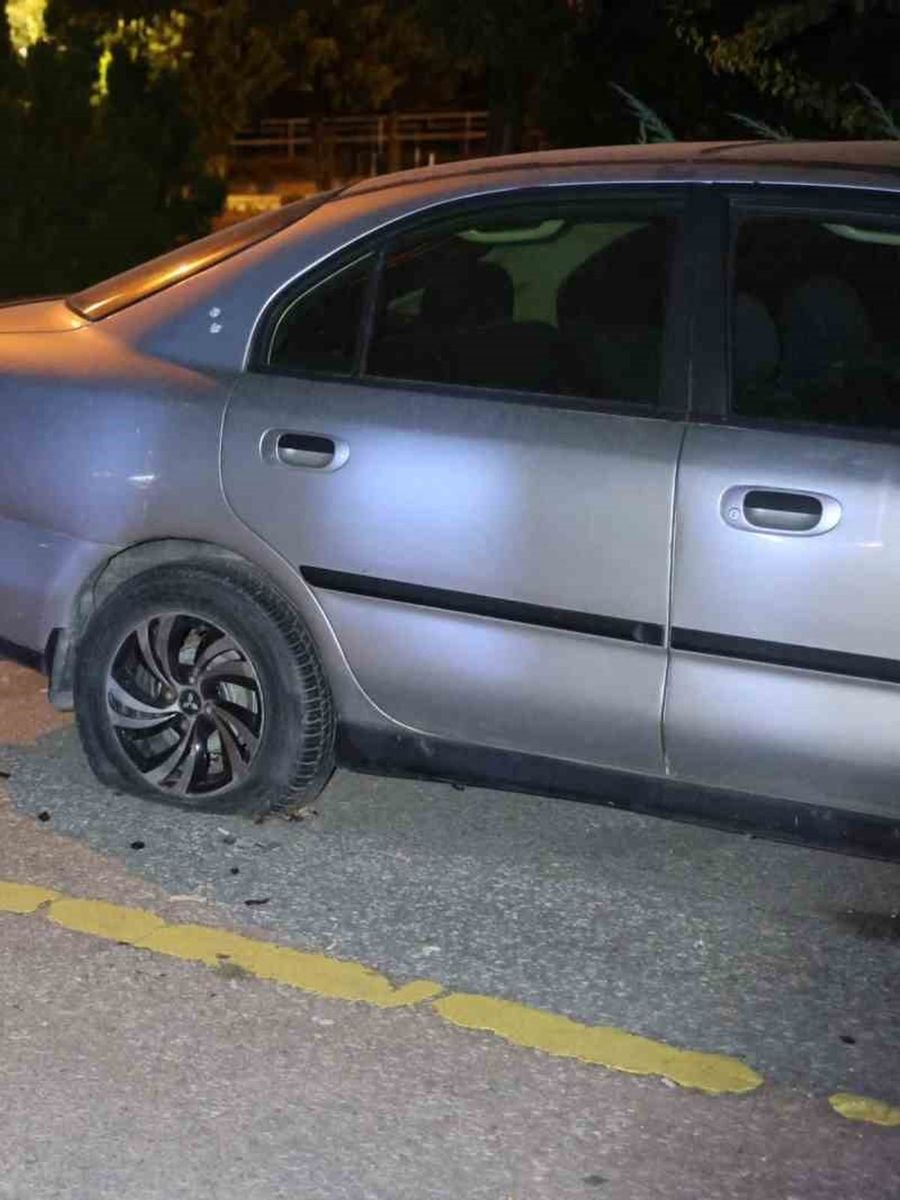 Polisin şüphe üzerine durdurduğu araçtan cinayet şüphelileri çıktı