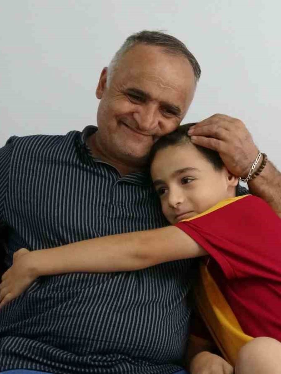 "Dede çok pis kokuyorsun" sözü sigarayı bıraktırdı