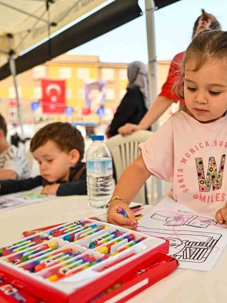 Bursa’da çocukların şenlik coşkusu