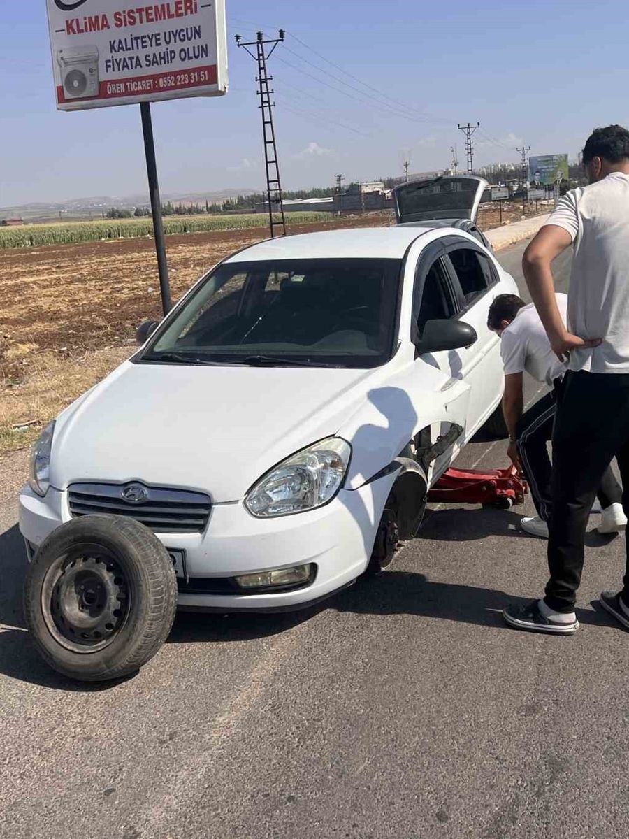 Zorlu geçen KPSS’nin ardından kullandığı otomobilin tekeri yerinden fırladı