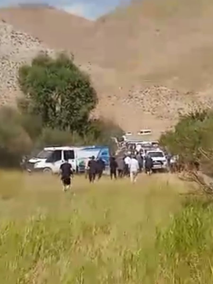 At üstünde dereyi geçmeye çalışırken akıntıya kapılan çoban hayatını kaybetti