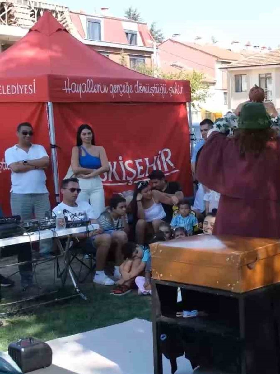 Uluslararası Eskişehir Porsuk Festivali 4’üncü gününde de coşkuyla sürdü