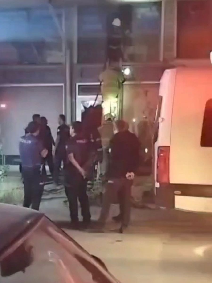 Kütahya’da beyaz eşya servisinde yangın