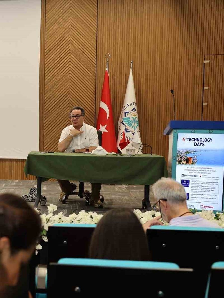 ALKÜ’de teknoloji günleri yapıldı