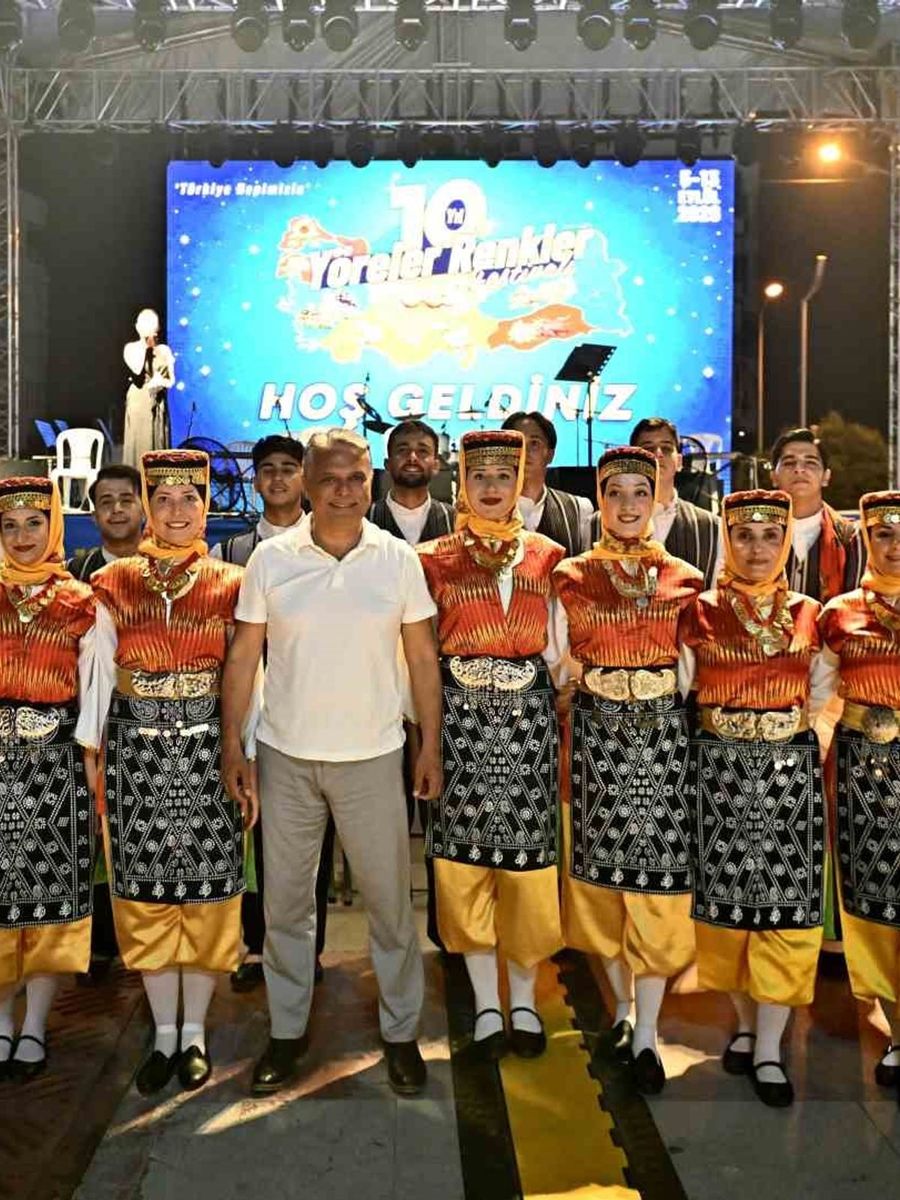 Yöreler Renkler Festivali’nde Güneydoğu Anadolu Gecesi
