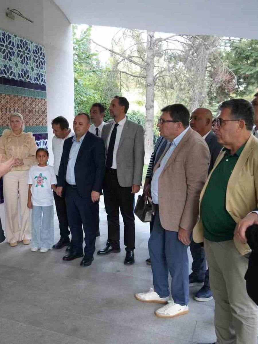 Yeni Partili milletvekilleri ve belediye başkanları ilk kez Bilecik’te bir araya geldi