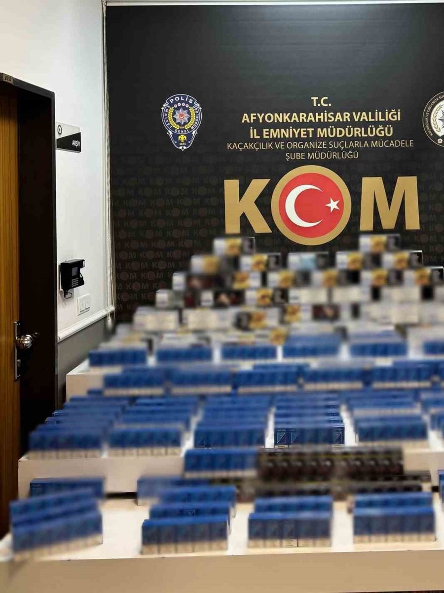 Polis kaçak sigara ve makaron ele geçirdi