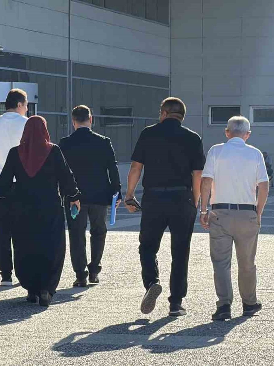 Bolu’da ‘rüşvet’ soruşturmasında beyan veren Tanju Özcan fenalaşarak bayıldı
