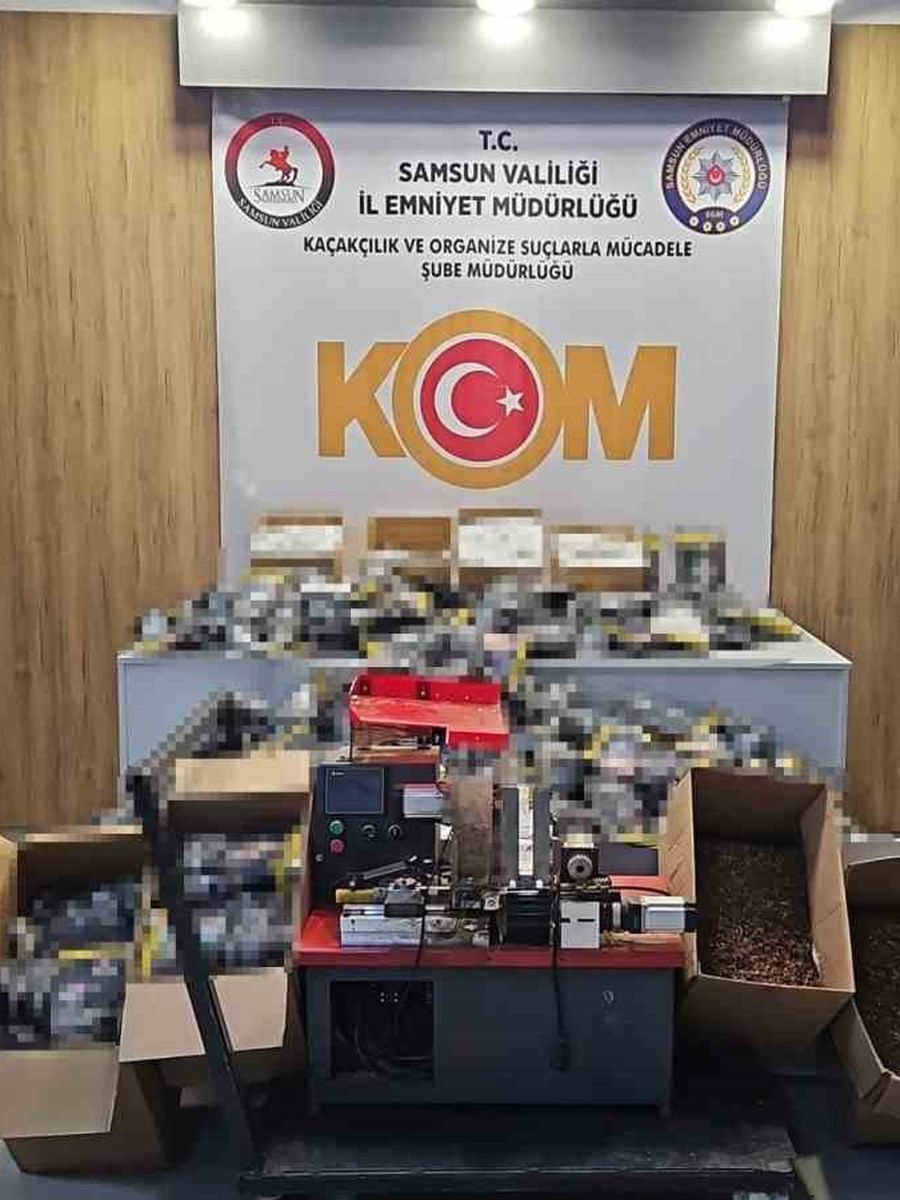 Kaçak 14 bin makaron ve 23 kilo tütün piyasaya sürülmeden ele geçirildi